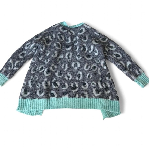Cat & Jack Girls Gray/Mint Leopard Print Open Layering Cardigan Sweater – 4T - Picture 3 of 6